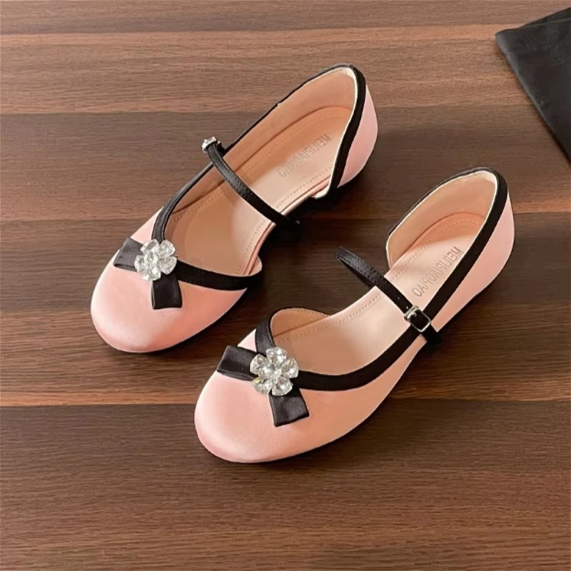 Scarpe Mary Jane con dettagli  - Women'S Fashion Shoes recensione e prezzo
